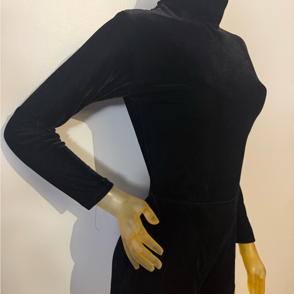 Black Velvet Romper - Picture 4 of 5